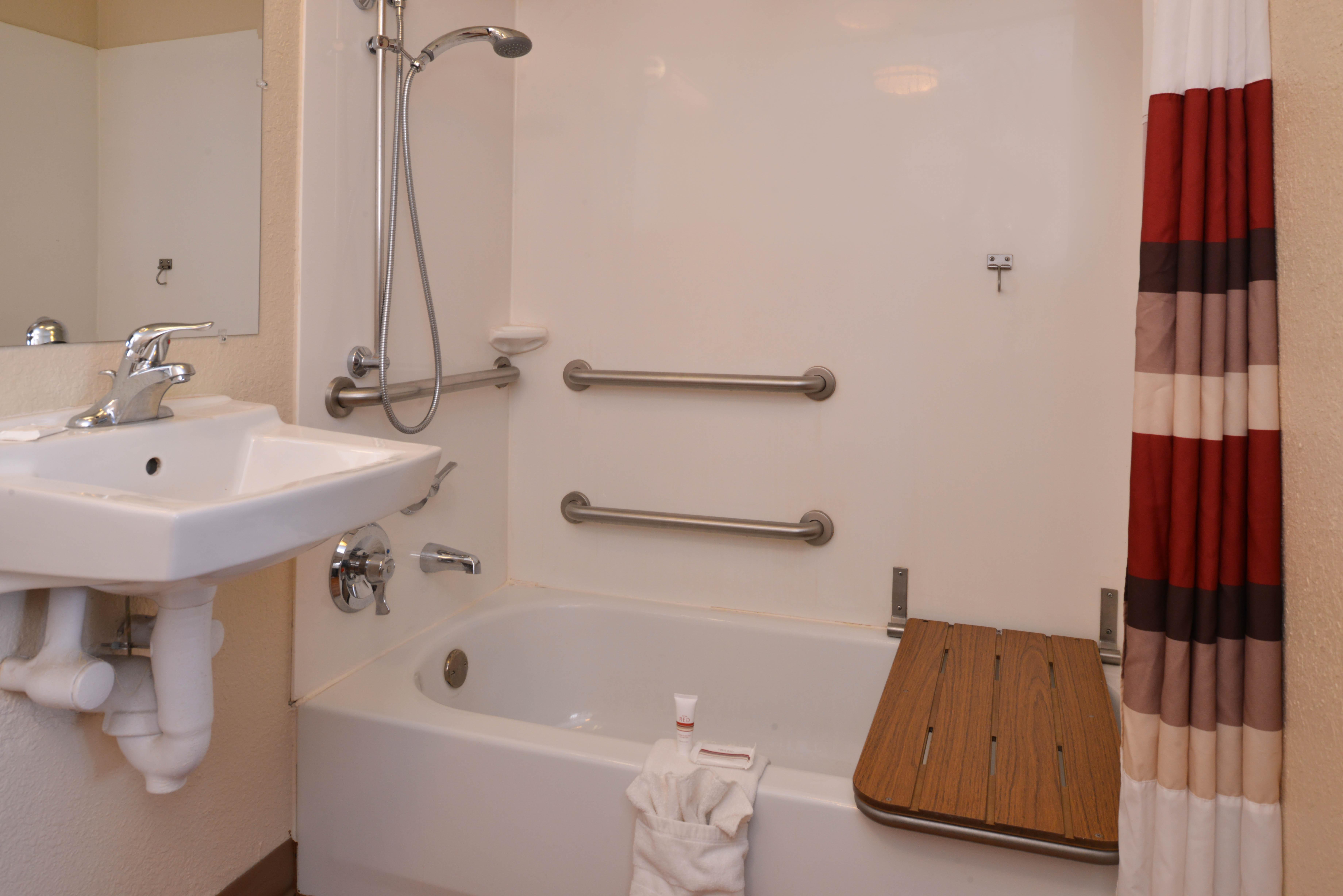 Red Roof Inn Champaign - University Extérieur photo