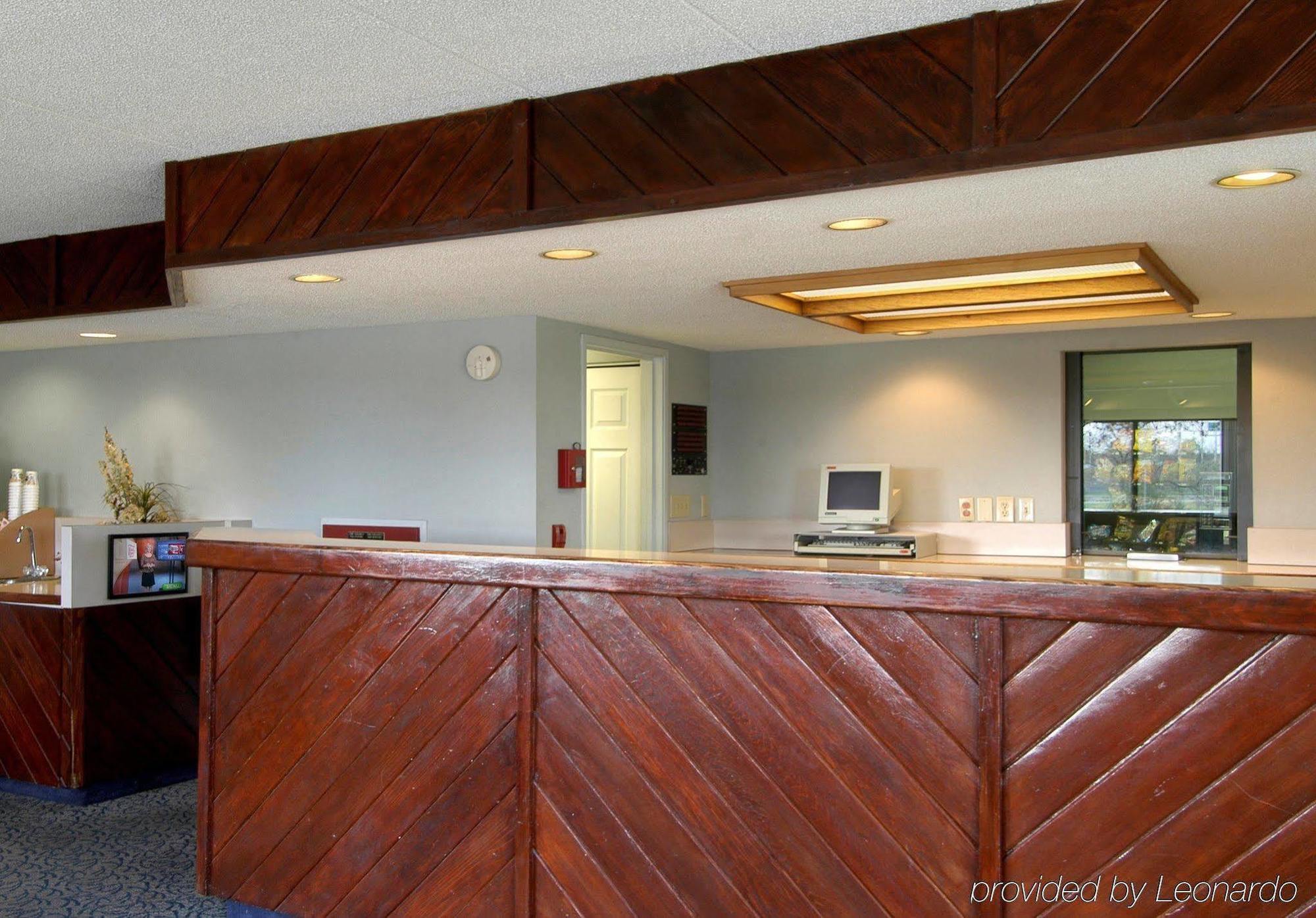 Red Roof Inn Champaign - University Extérieur photo